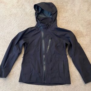 Burton AK 3L Gore-Tex shell